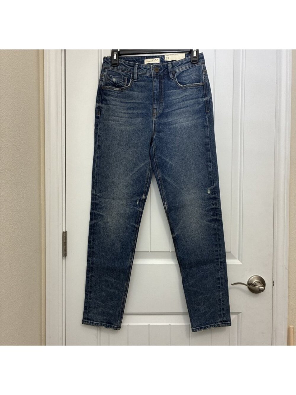 Unpublished Jean Company DEBBIE Slim Mom Fit Jeans 28” x 28” Rise Is 10”